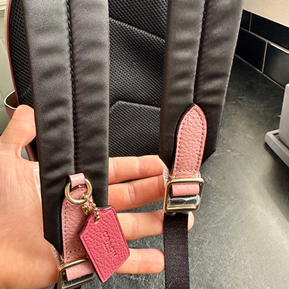 Coach leather backpack bag - Picture 7 of 8